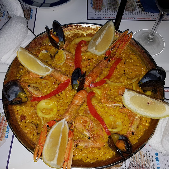 Paella Mixta la Más Rica Que He Probado En Mi Vida