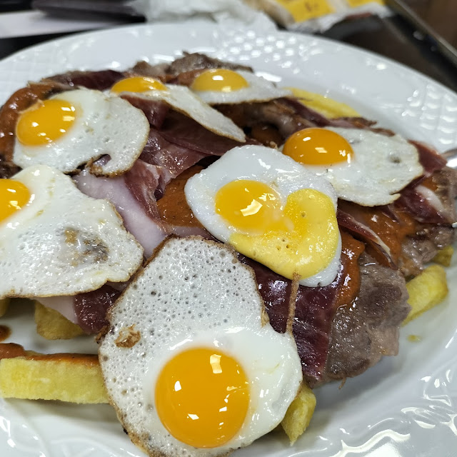 Huevos Patatas Y Jamón