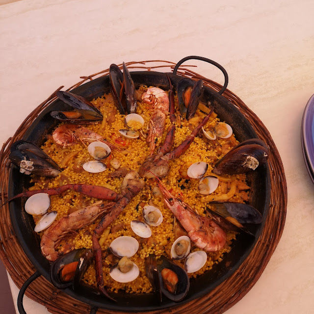 Paella Mixta