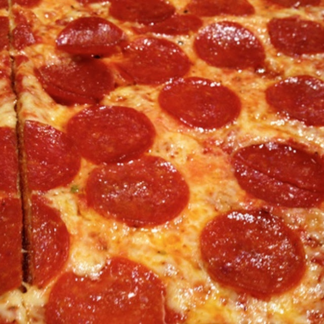 Pizza de Peperone