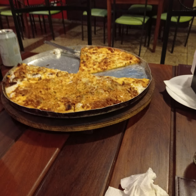 Pizza de Carne de Sol E Catupiry