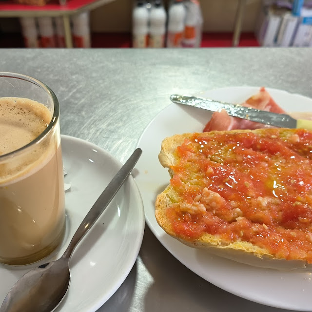 Desayuno Café Mas Tostadas Con Jamón