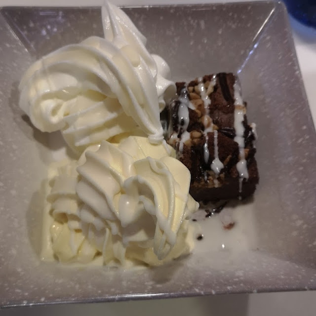 Brownie Con Helado