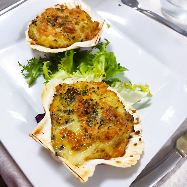 Vieiras de Merluza Y Gambas