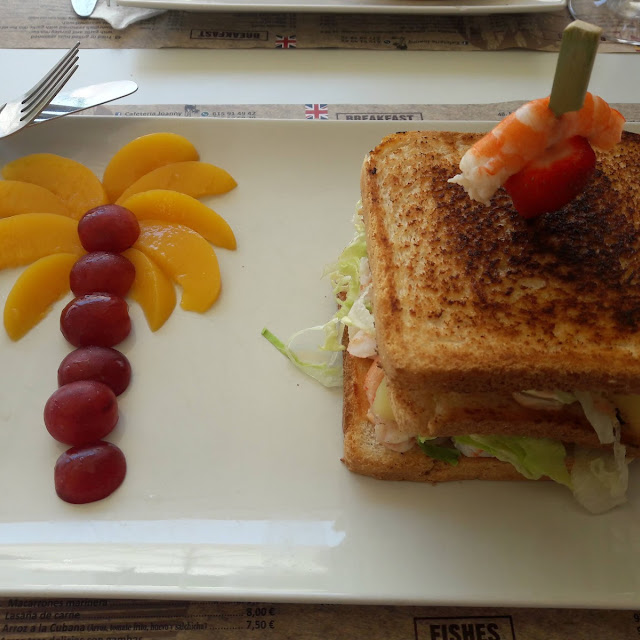 Sandwich Tropical