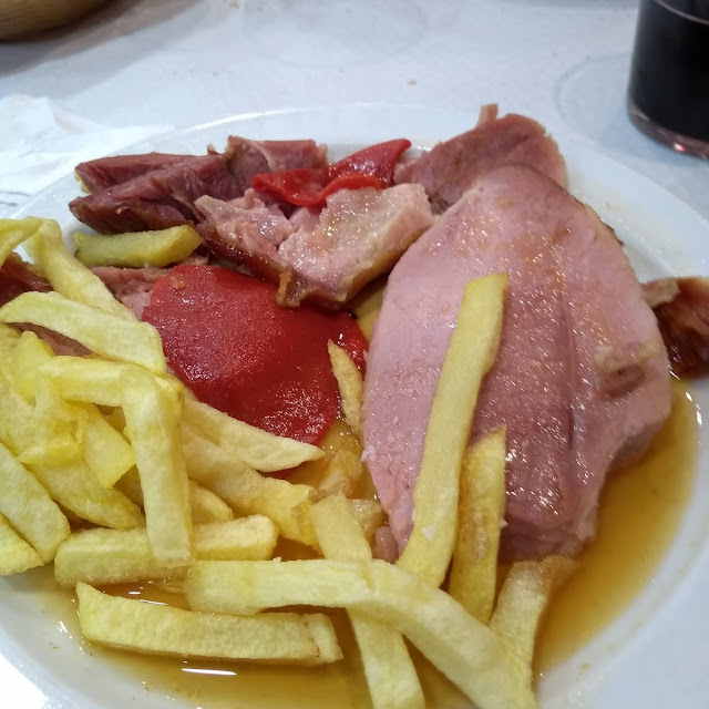 Lacón Con Patatas
