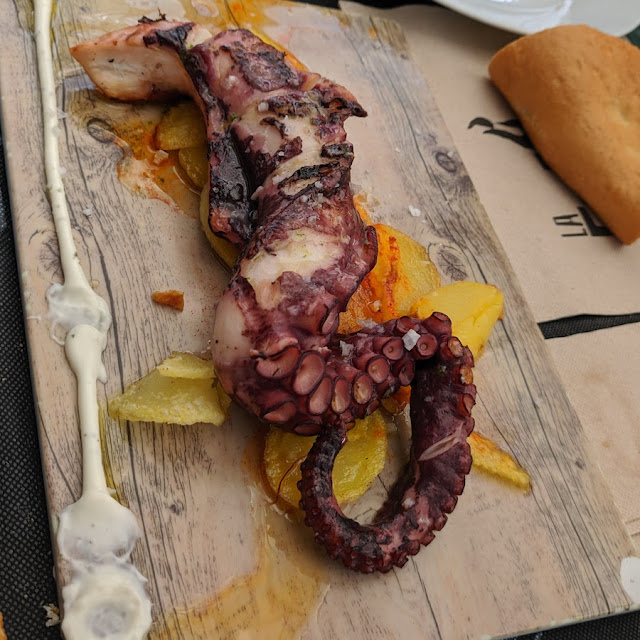 Pulpo A la Brasa