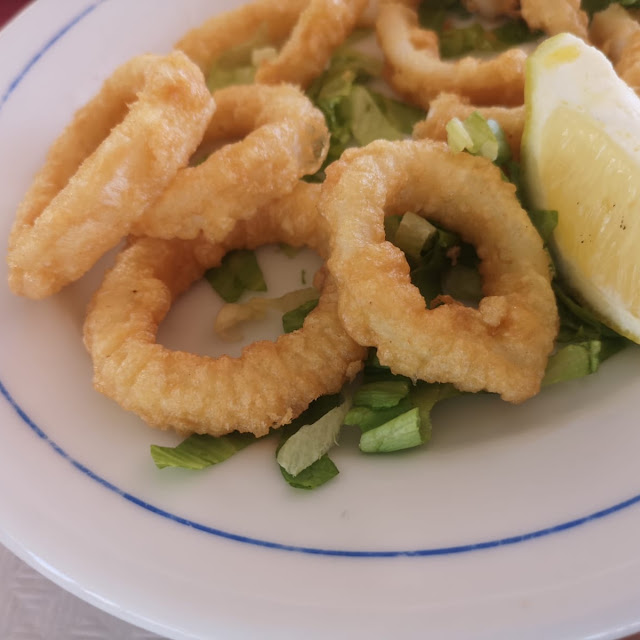 Calamares Fritos Con Limón
