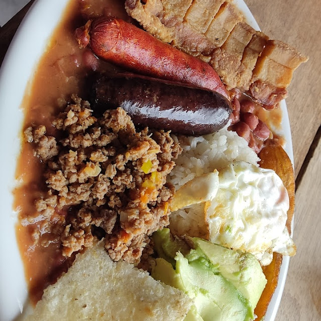 Bandeja Paisa