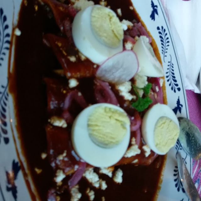 Pollo En Mole Chiapaneco