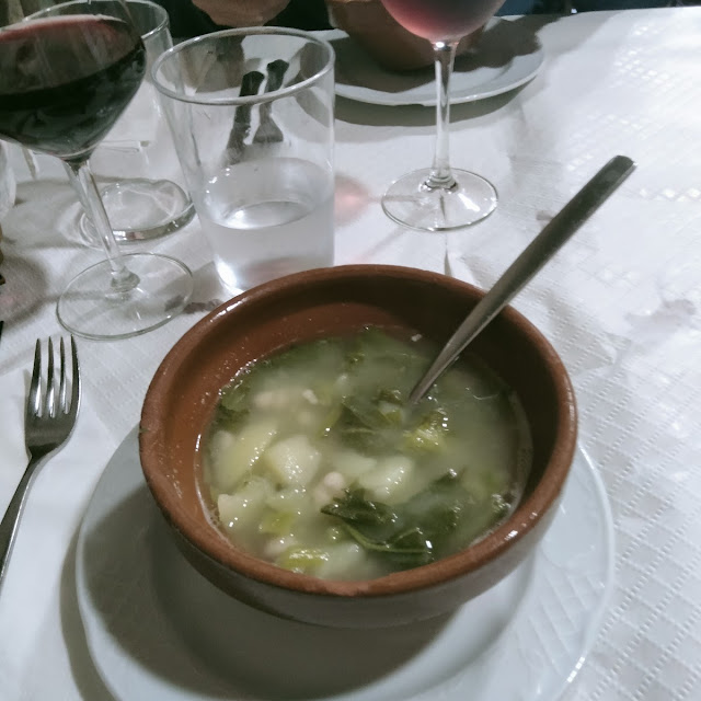 Caldo Gallego