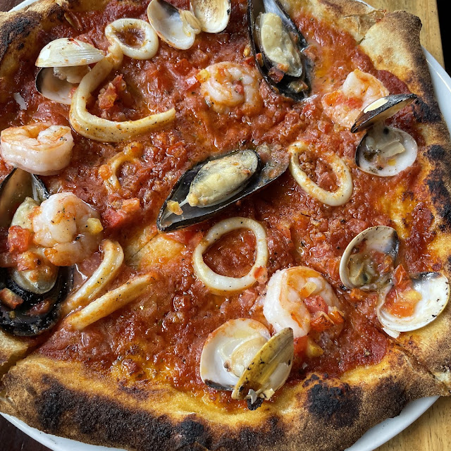 Pizza Z Owocami Morza
