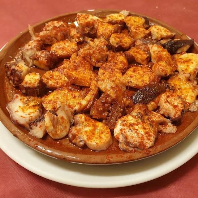 Pulpo A la Gallega Con Cachelos