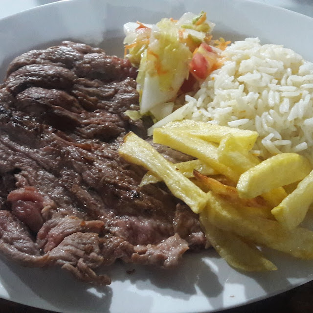 Carne Con Papas Fritas