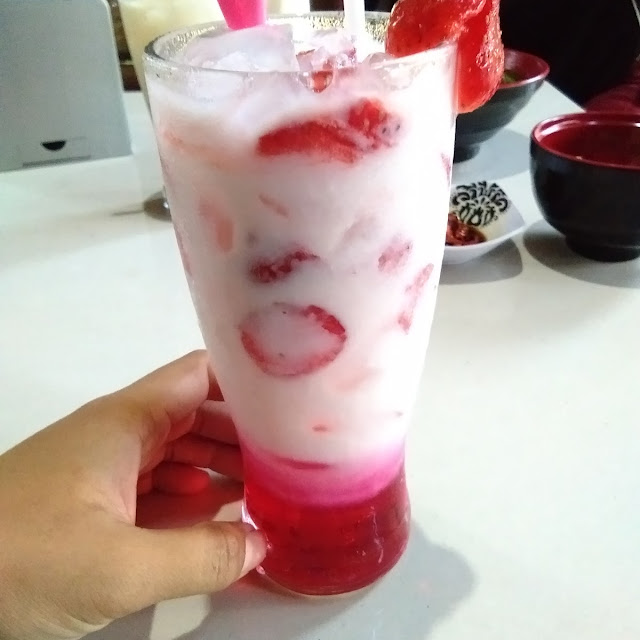 Strawberry Latte