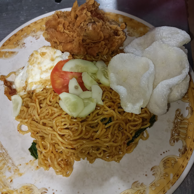Indomie Goreng Double Plus Ayam Crispy