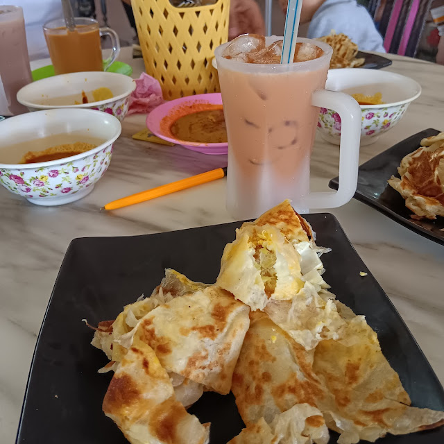 Roti Canai Telur