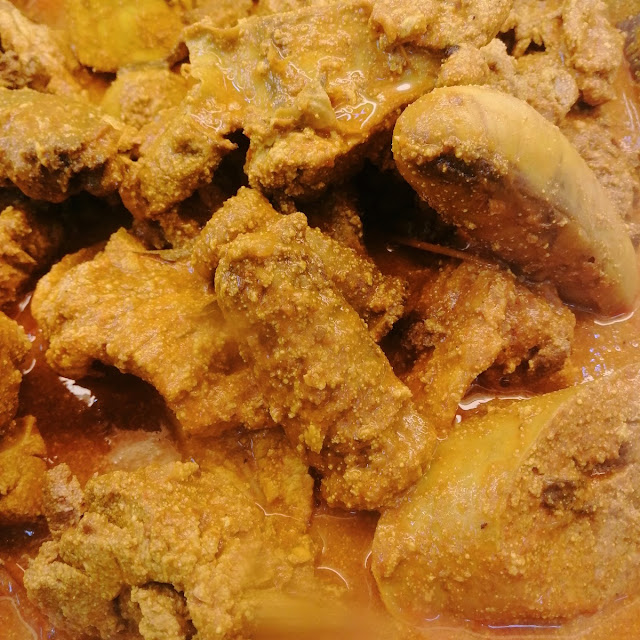 Kari Telur Ikan