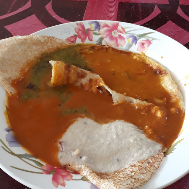 Roti Kosong and Thosai