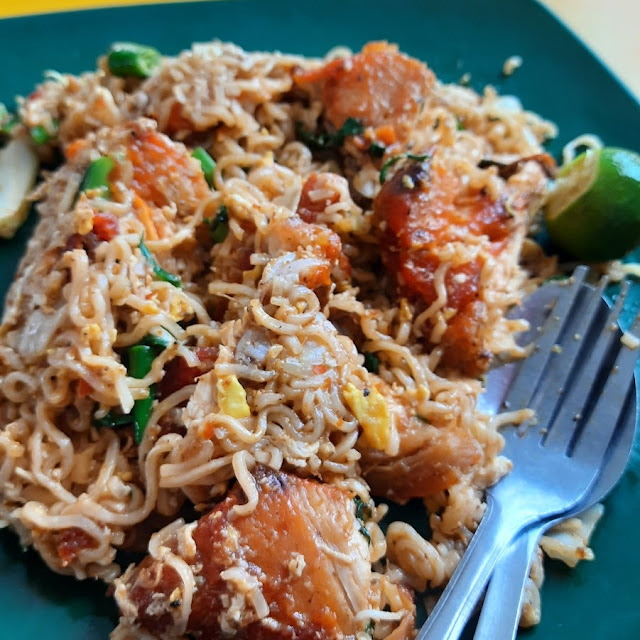 Maggie Goreng Ayam