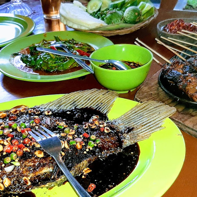 Gurame Bakar Bumbu Kacang