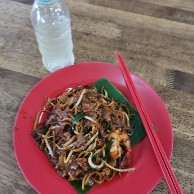 鲜蛤炒粿条
