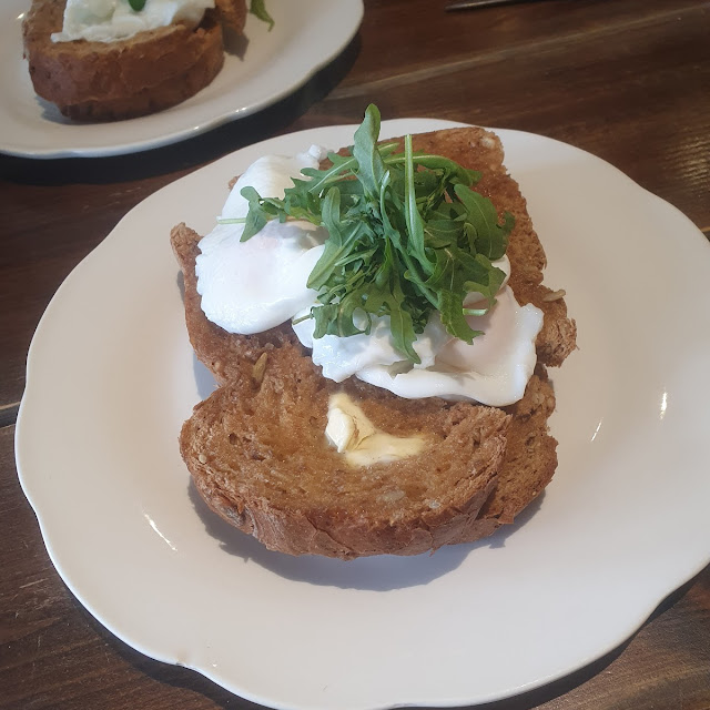 Poached Eggs on Toast