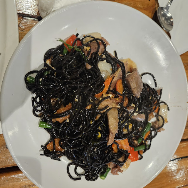 Spicy Black Ink Noodles