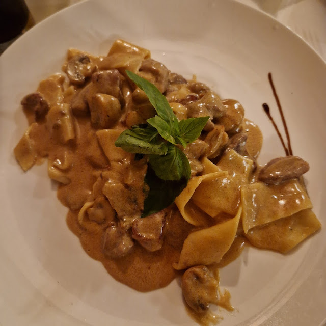 Nudeln Mit Filetspitzen In Rahmsoße