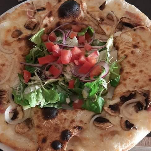 Pizza Corona