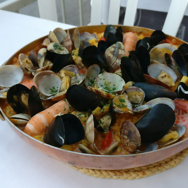 Paella E Sangria