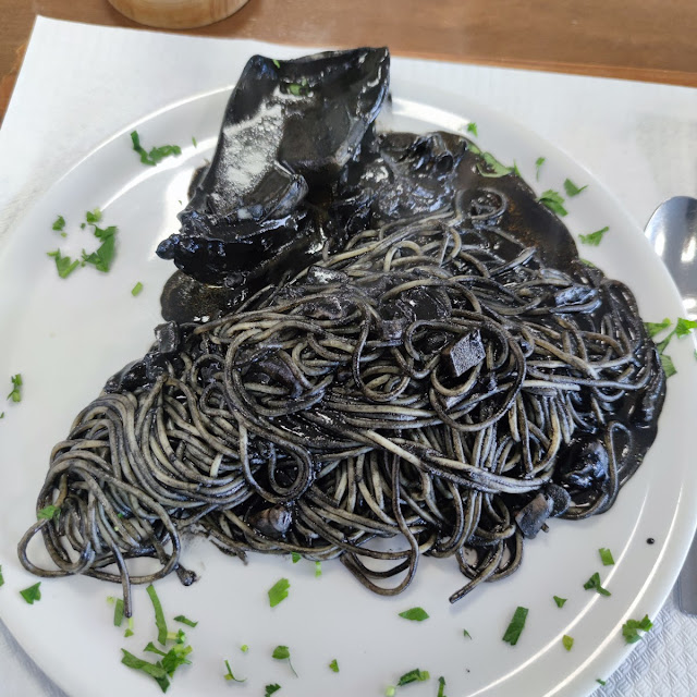 Completo Seppia Spaghetti Al Nero Di Seppia