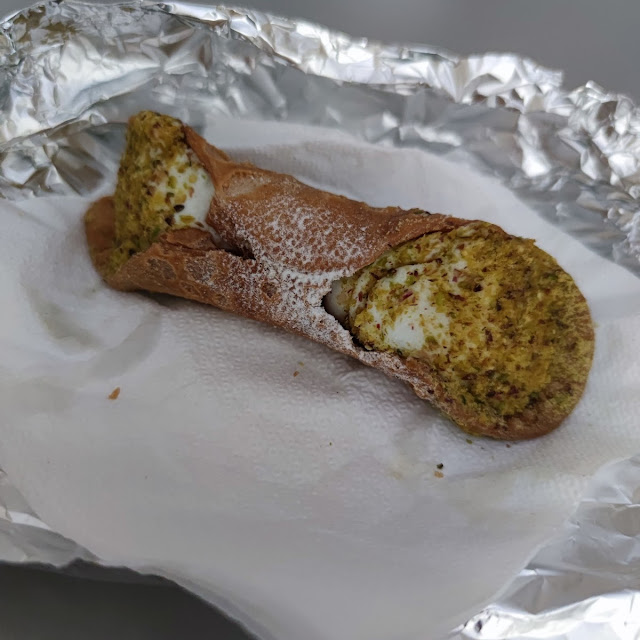 Cannolo Alla Ricotta