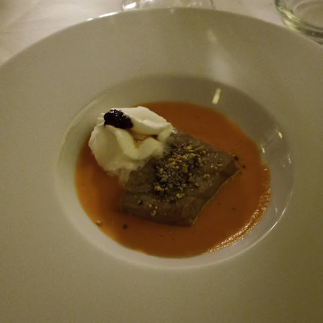 Tonno In Crosta Di Pistacchio Su Gazpacho Pugliese E Spuma Di Burrata
