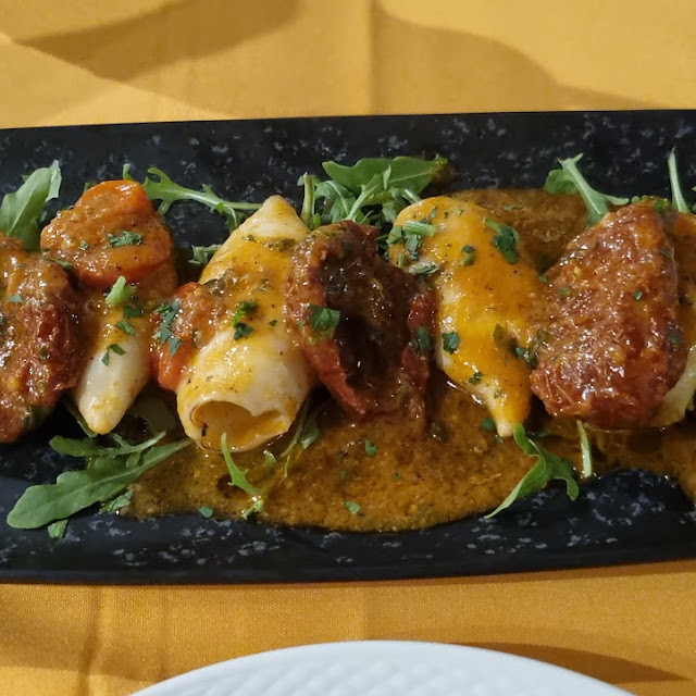 Squid with Tomato in Choli Oil