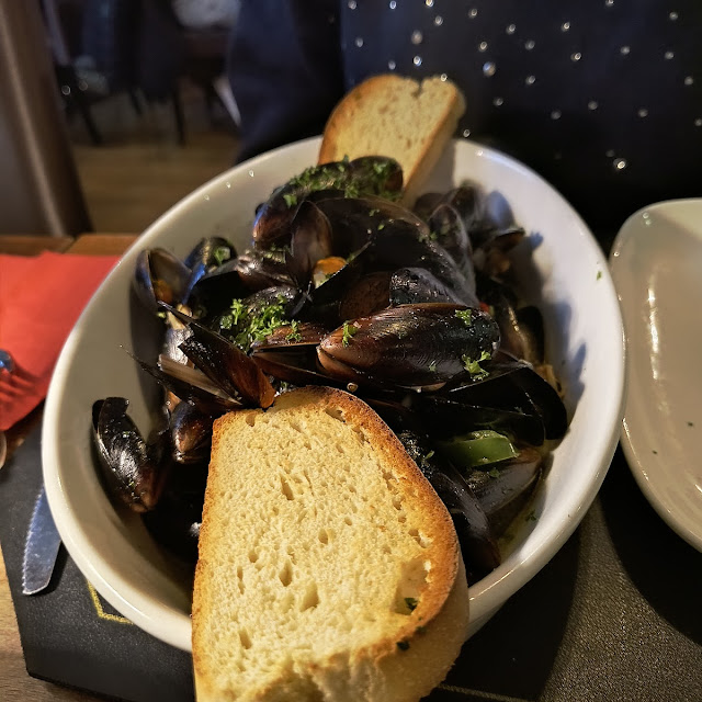 Muscheln In Weißwein-sauce