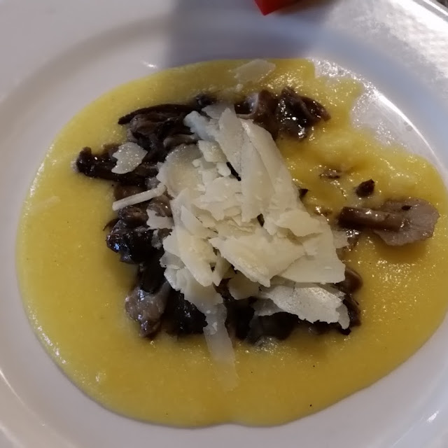 Funghi E Polenta
