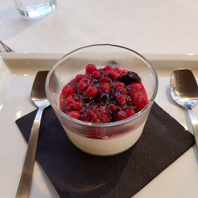 Panna Cotta Ai Frutti Di Bosco