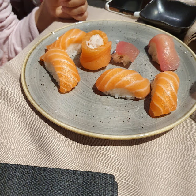 Nigiri Sake E Tartufo - 1 Pezzo