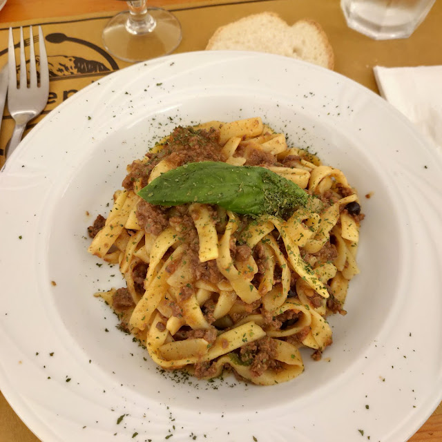 Tagliatelle Al Ragù Di Cervo