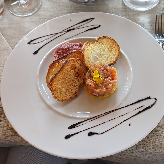 Bis Di Tartare Con Fassona Di Salmone