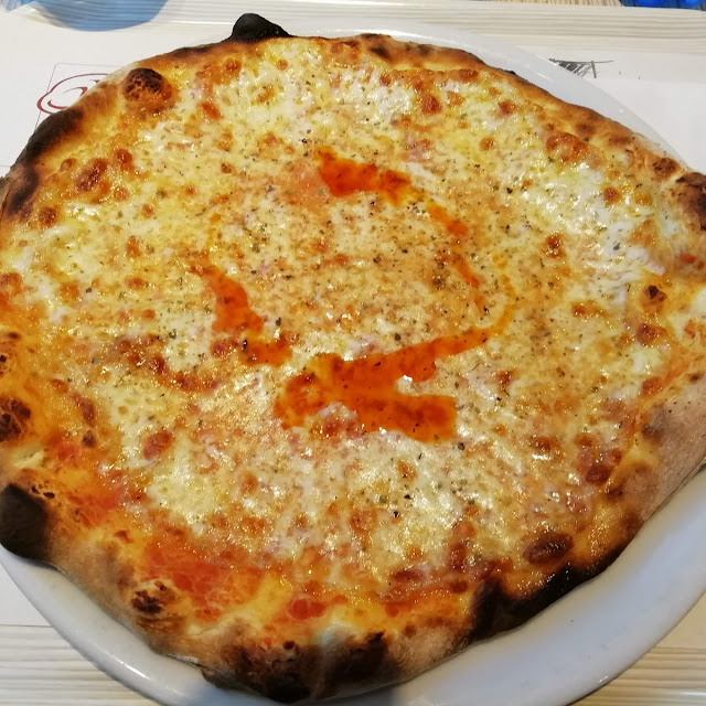 Pizza Margherita