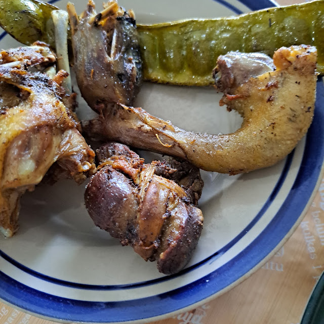 Ayam Dan Bebek Goreng