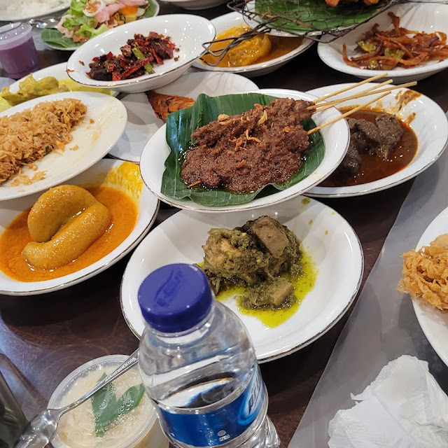 Ayam Bakar Rendang Gulai
