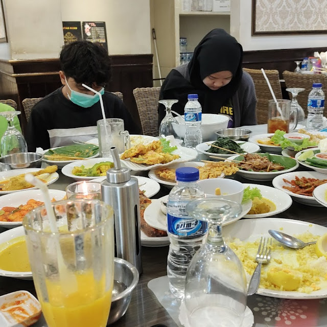 Makanan Padang