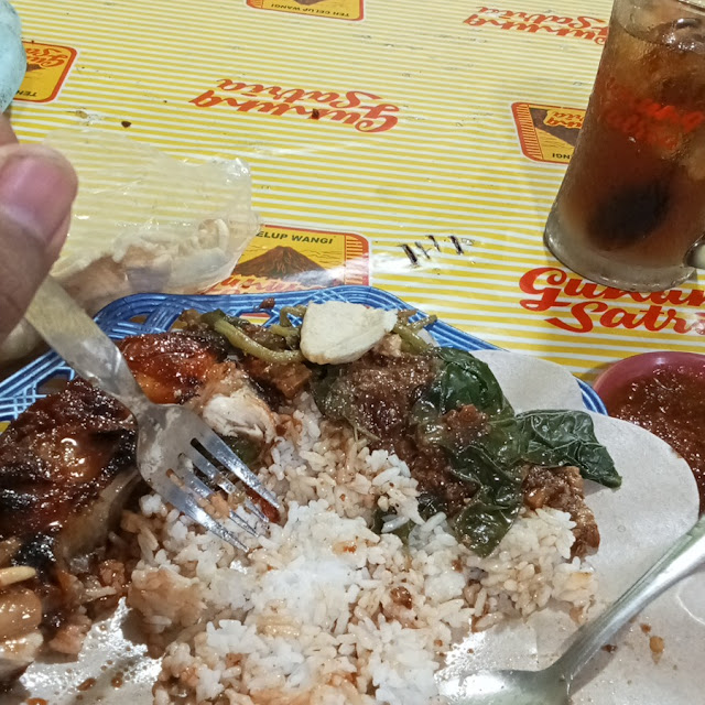 Nasi Pecel Ikan Patin