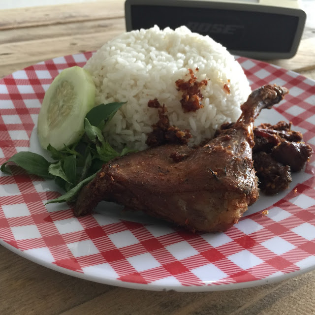 Bebek Goreng Nasi