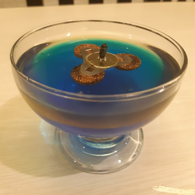 Lilin Biru
