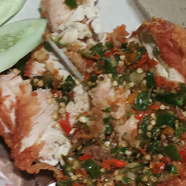 Ayam Geprek Roket Chicken