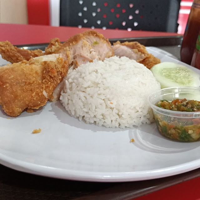 Roket Chiken Ayam Geprek